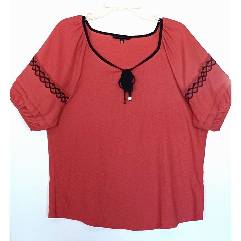 Adrienne Vittadini Women’s Plus 2X Shirt Red, Puff Sleeves Black Trim